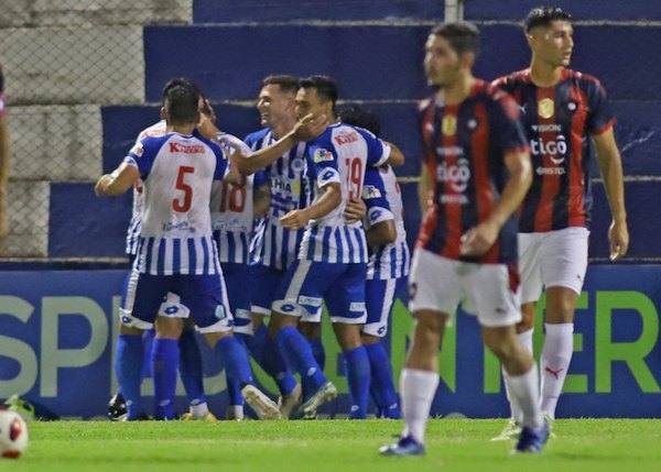 Crónica / VACUNÓ Y FESTEJÓ EN “MODO COPA”