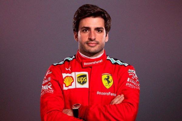 Carlos Sainz Jr no olvidará su primer día en Ferrari - Automovilismo - ABC Color
