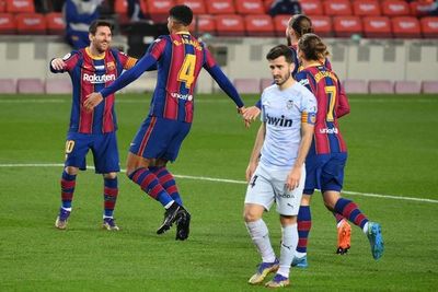 Messi iguala a Pelé como máximo anotador para un mismo club - Fútbol - ABC Color