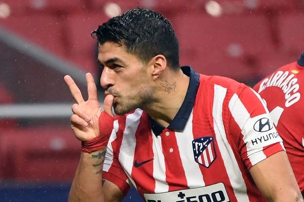 Luis Suárez se reencuentra con el gol y el Atlético sigue líder - Fútbol - ABC Color