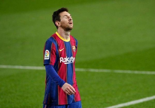 Messi iguala el récord de Pelé de 643 goles en un mismo club