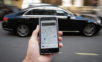 Conductor de Uber frustra millonario robo