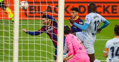 ¡Histórico! Messi alcanza récord de Pelé como máximo goleador de un mismo club