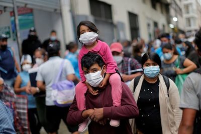 Perú se acerca al millón de casos y supera los 37.000 fallecidos por covid-19 - MarketData
