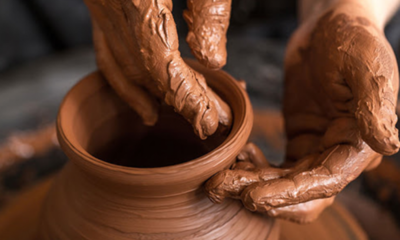 Exposición de cerámica en el Centro Cultural del Lago