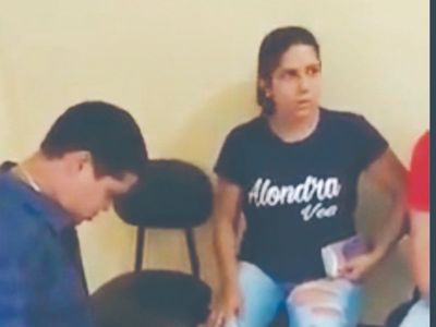 Fingió ser arrestado para pedirle casorio a su novia