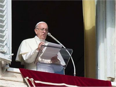 El Papa lamenta que el consumismo "ha secuestrado la Navidad"