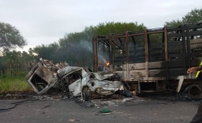 HOY / Cuatro personas fallecen tras accidente fatal en Presidente Hayes