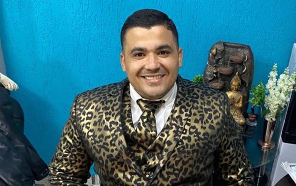 Abogado Leopardo, aparentemente ebrio, habría disparado contra 2 hombres