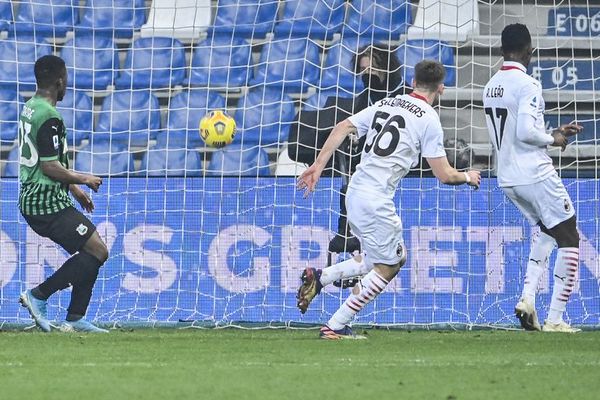 El AC Milan mantiene el liderato pese al acoso del Inter - Fútbol - ABC Color