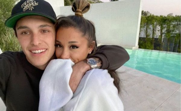 ¡Se casa Ariana Grande!