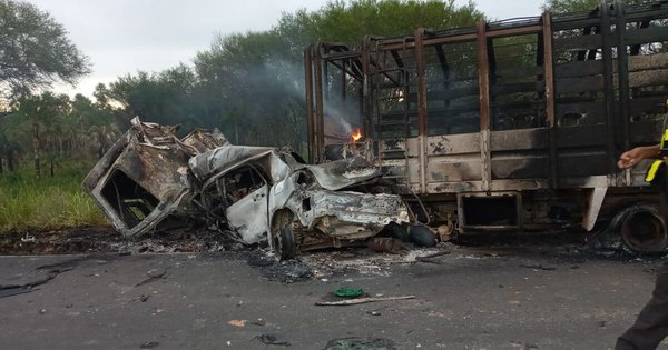 La Nación / Familia entera muere calcinada tras accidente en el Chaco