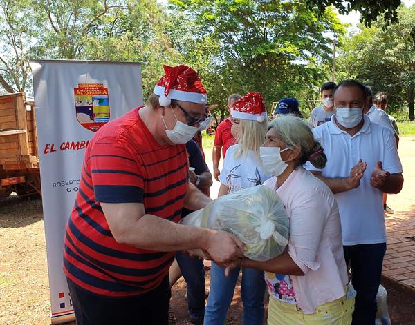 Más de 100 toneladas de alimentos fueron distribuidos por la gobernación