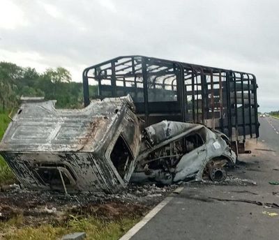 Familia murió calcinada tras choque sobre la Transchaco