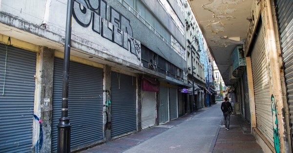 La Nación / Nuevo cierre por COVID-19 amenaza a miles de negocios en México