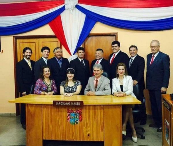 Junta Municipal de Coronel Bogado con dos presidentes