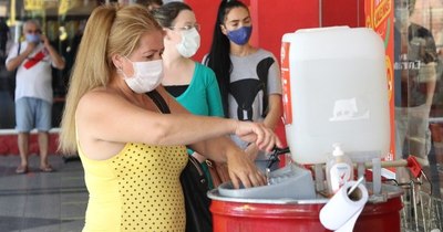 La Nación / Ejecutivo emitió decreto sobre medidas para el fin de año