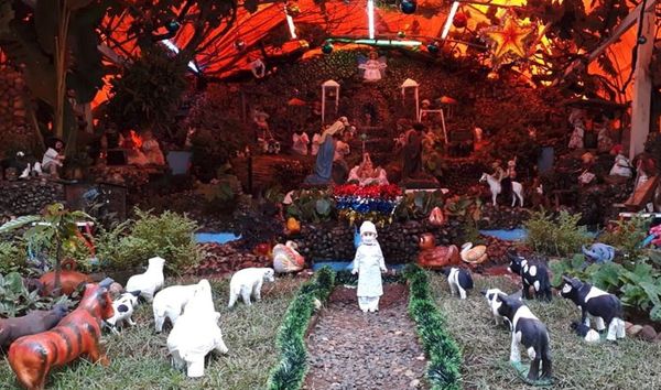 Pesebre en homenaje a héroes del año - Nacionales - ABC Color
