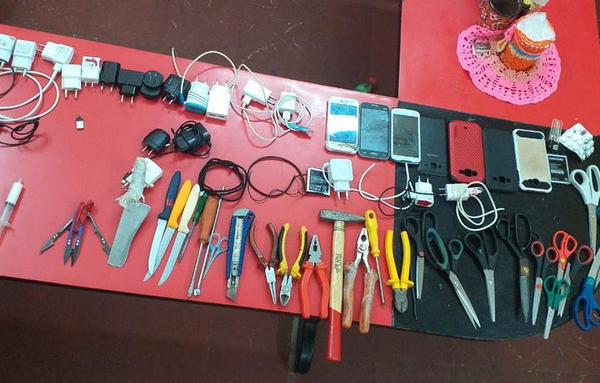Armas blancas, celulares y marihuana en Penal del Buen Pastor
