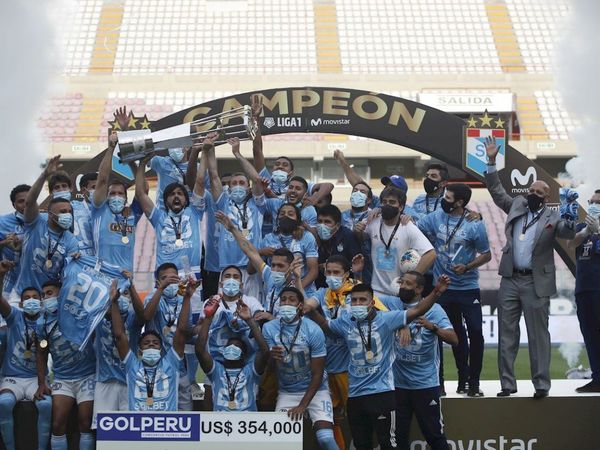 Sporting Cristal conquista su quinto título en una década en Perú
