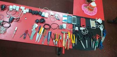 INCAUTAN ARMAS BLANCAS Y CELULARES EN EL BUEN PASTOR