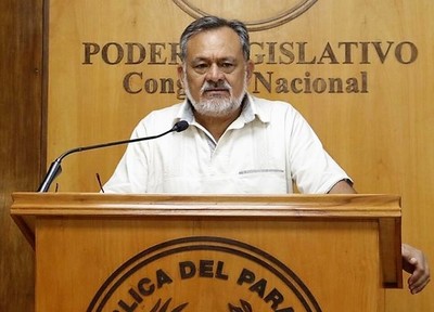 Senador que apoya invasiones y depredación de bosques alardea de macro proyecto de desarrollo sostenible - La Mira Digital