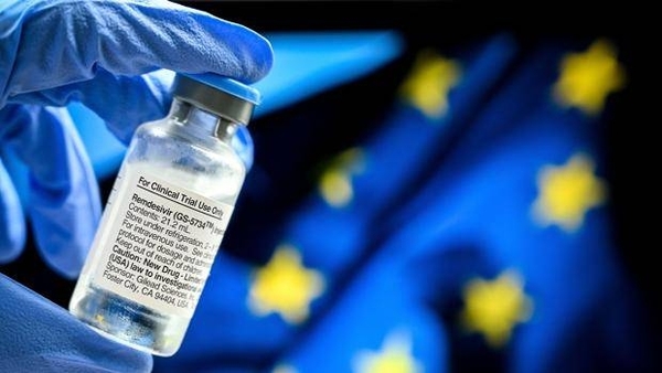 HOY / La Agencia Europea del Medicamento da luz verde a la vacuna de Pfizer contra el coronavirus