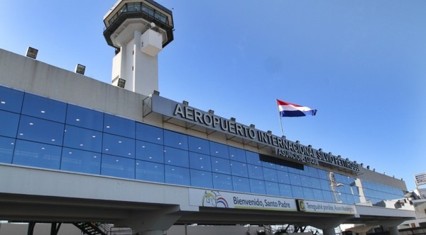 ALERTA ANTE NUEVA CEPA DE COVID: RECOMIENDAN RESTRINGIR VUELOS Y HABILITAR ALBERGUES