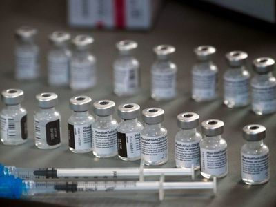 La Agencia Europea del Medicamento da su visto bueno a la vacuna de Pfizer-BioNTech