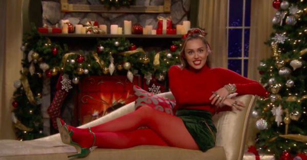 Las extrañas tradiciones navideñas en la casa de Miley Cyrus - C9N