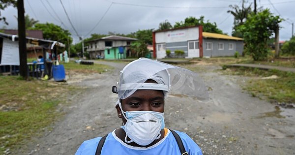 La Nación / Colombia endurece restricciones para cerca de 15 millones de personas