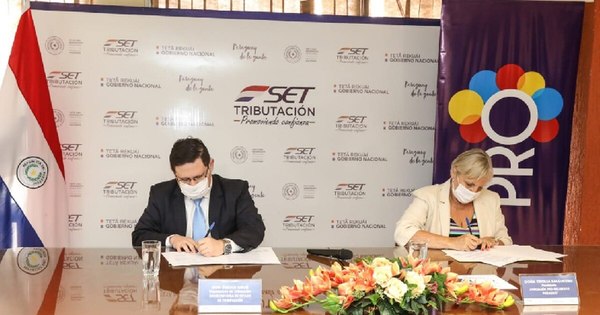 La Nación / Firman convenio para trabajar para la formalización