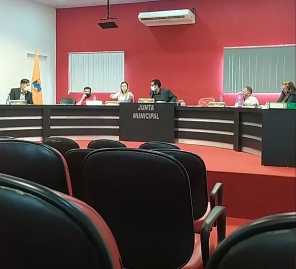 San Alberto: Eligen a miembros de mesa directiva de la Junta tras bochornoso altercado - ABC en el Este - ABC Color