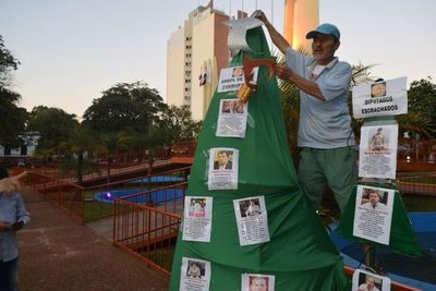 Itapúa tiene su “árbol de los corruptos” - Nacionales - ABC Color