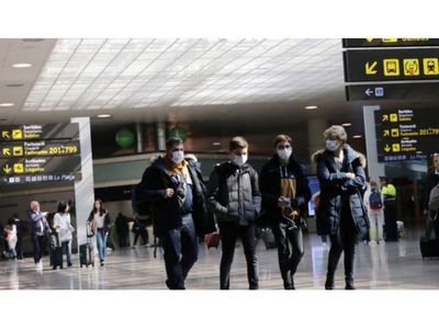 Restringen  entrada de  personas que hayan viajado al Reino Unido