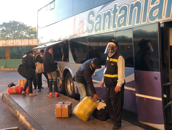 Reforzarán controles en la Terminal para evitar aglomeración · Radio Monumental 1080 AM