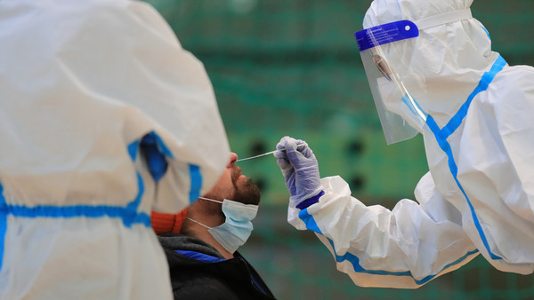Italia detectó un caso de la nueva cepa del coronavirus en Roma » Ñanduti