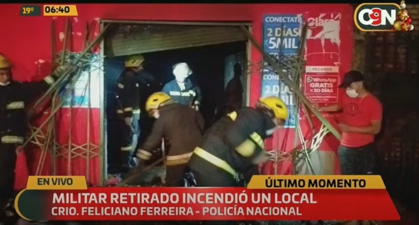 Militar retirado incendia comercio de su pareja, denuncian