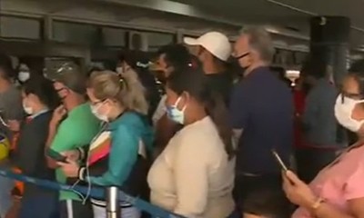 Aglomeración en el Aeropuerto Silvio Pettirossi - C9N