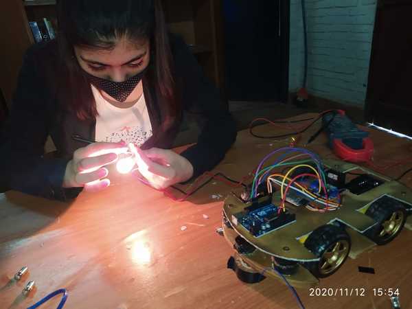 Alumna del Chaco ganó concurso de robótica