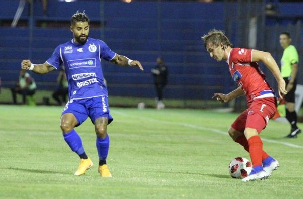 Nacional, con ventaja en el año ante Sol de América