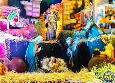 "QUIERO SER TU PESEBRE, SEÑOR" •