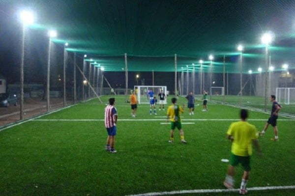 Dueños de canchas sintéticas prefieren ir a la cárcel antes que cerrar sus negocios - Noticiero Paraguay