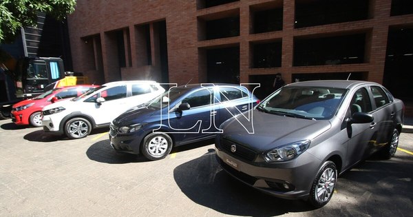 La Nación / Importación de automotores presentó mejoras en noviembre