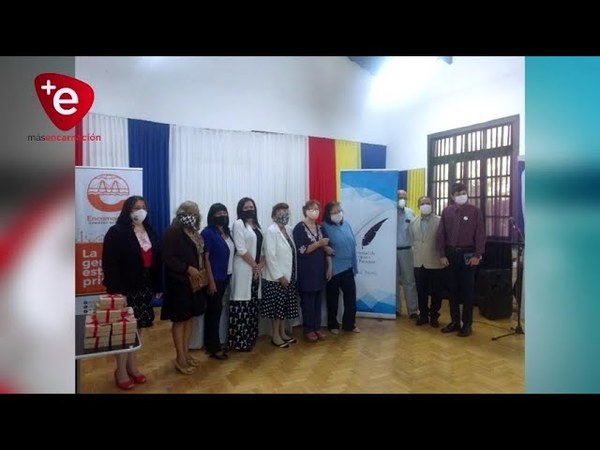 ESCRITORES DE ITAPUA PRESENTARON UN NUEVO LIBRO ''CREANDO ILUSIONES EN PALABRAS''