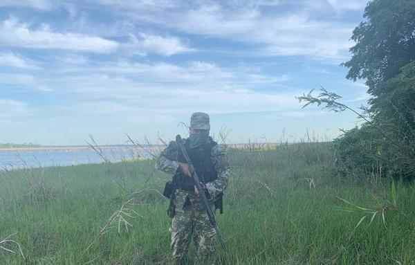 Militares decomisan 184 kilos de marihuana