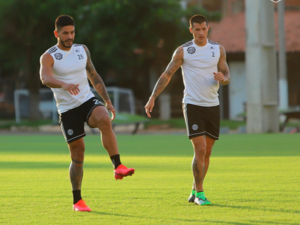 Néstor Gorosito alista a todos sus jugadores para el clásico