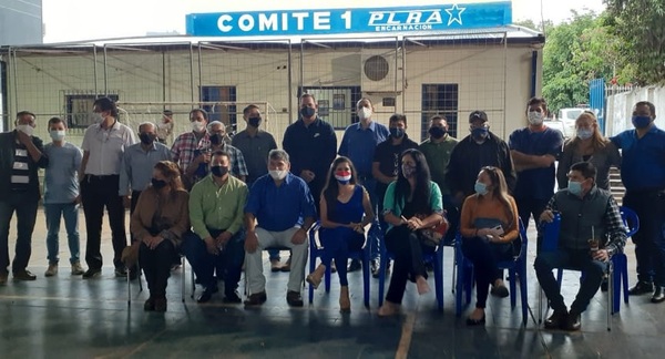 Convencionales del PLRA comunican desdoblamiento a la Justicia Electoral