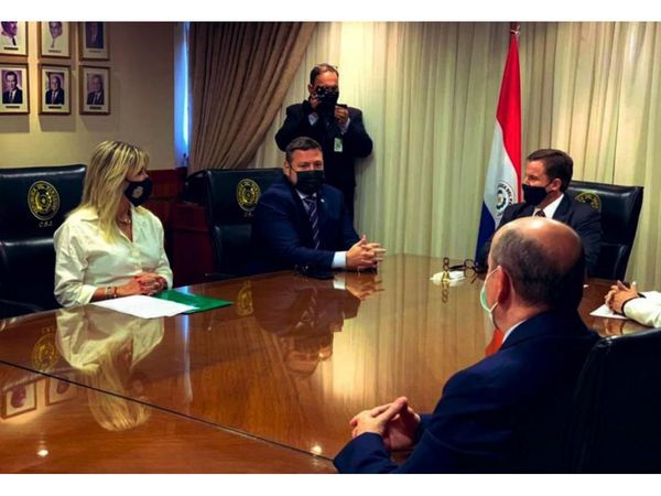 Recuperan una mínima suma de dinero público malversado
