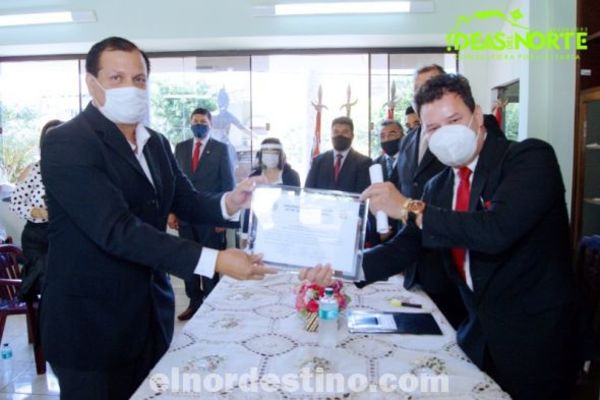 Presidente Guillén reconoce labor de coordinares, supervisores, directores, docentes, alumnos y padres de todo el Amambay